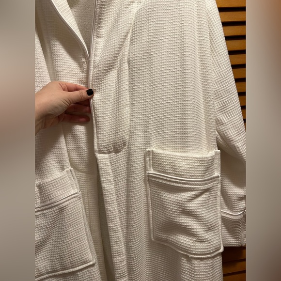 NWT Linux Home Textiles Luxury Terry Robe - Picture 8 of 10